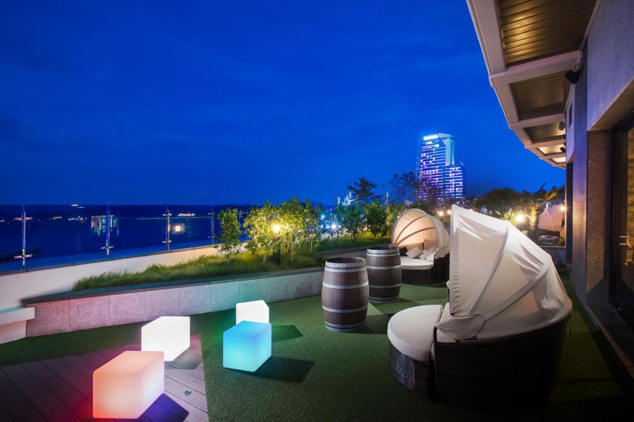 Utop Marina Hotel & Resort يوسو المظهر الخارجي الصورة