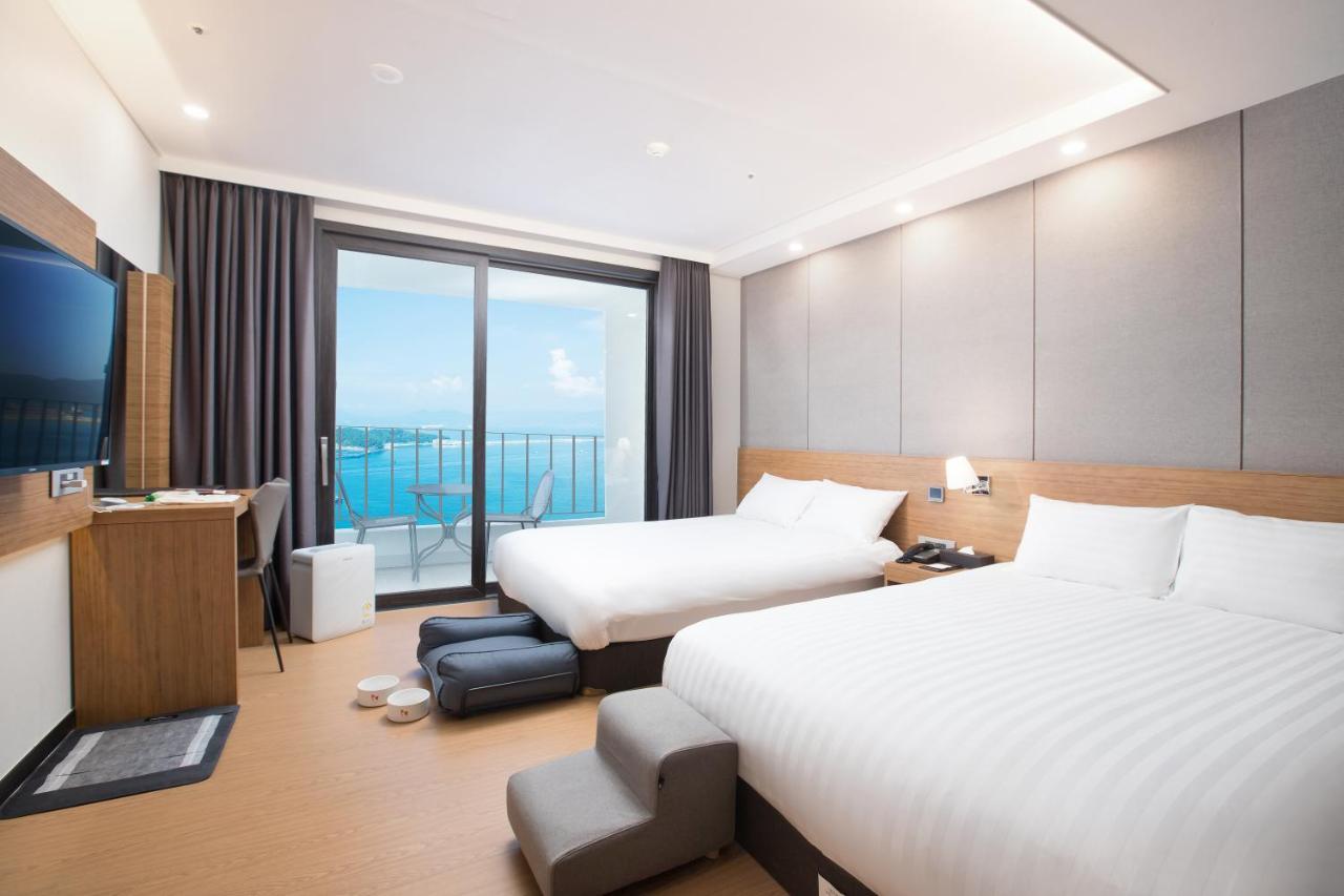 Utop Marina Hotel & Resort يوسو المظهر الخارجي الصورة