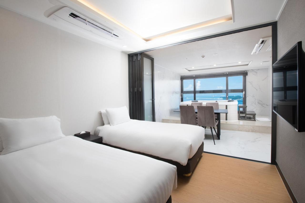 Utop Marina Hotel & Resort يوسو المظهر الخارجي الصورة