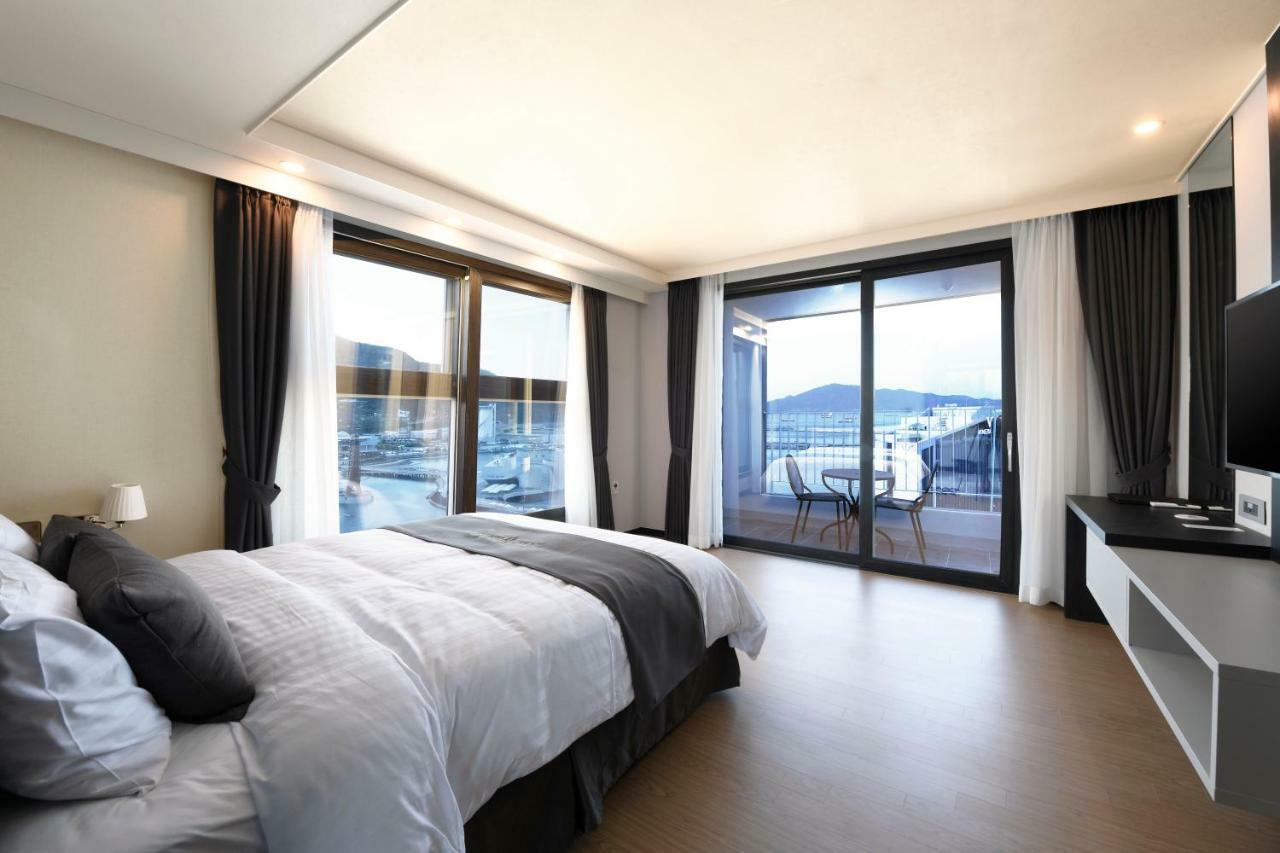 Utop Marina Hotel & Resort يوسو المظهر الخارجي الصورة